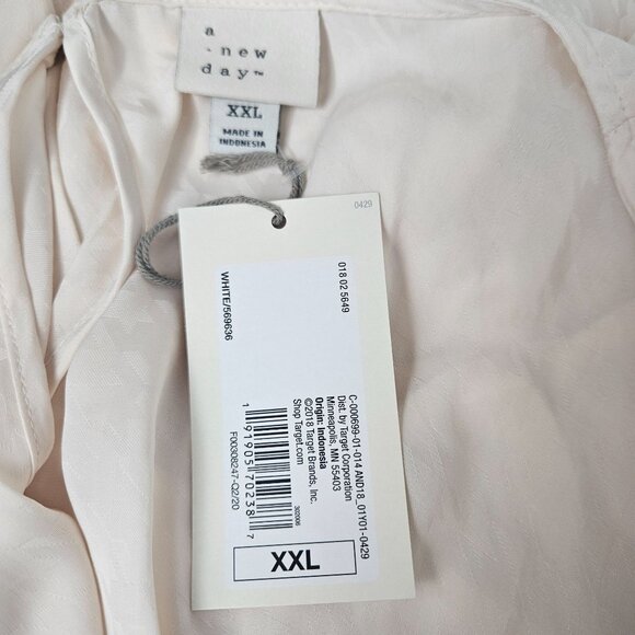 A New Day Womens Blouse Size XXL Cream Houndstooth Pattern Casual Career Comfort - Picture 8 of 9